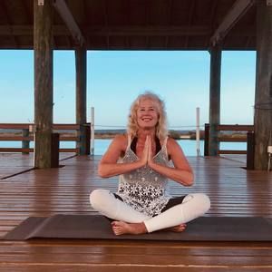 Meet your Posher, Joella